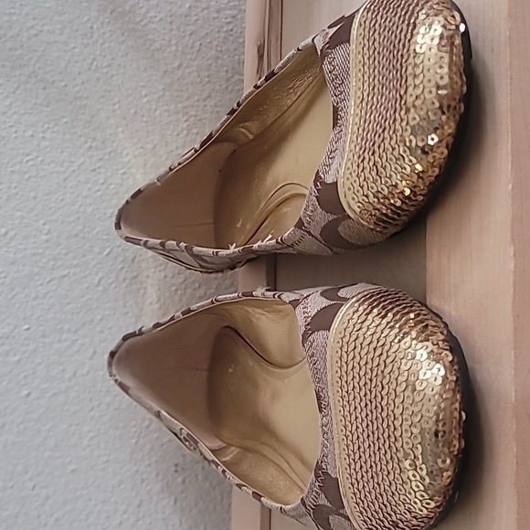 🌻 COACH SHINE SIGNATURE LOGO FLATS. - Picture 5 of 13